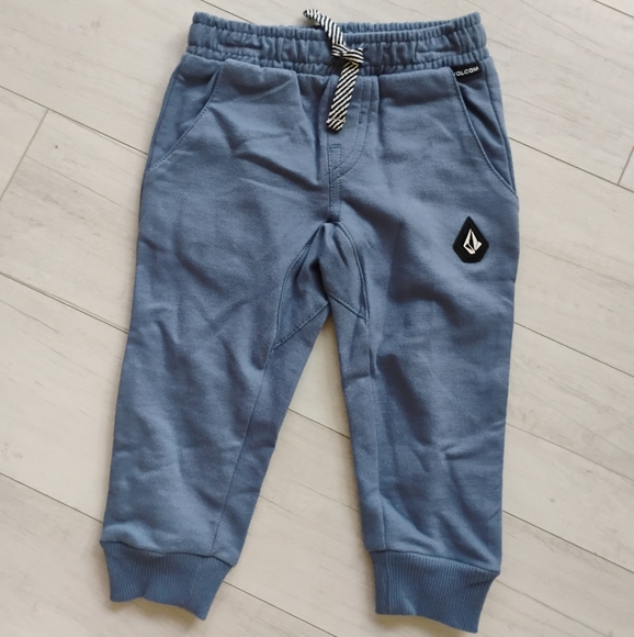 VOLCOM Baby NEW French Terry Sweatshirt & Sweatpants - Picture 7 of 13